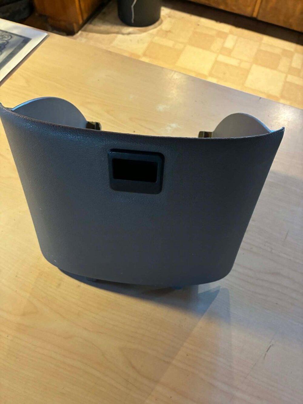 97-14 Ford EconolineVan Center Console Glove Box Assembly Dog House Storage tan